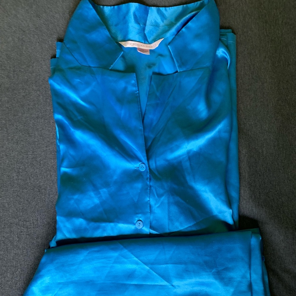 Victoria’s Secret silk pajama set